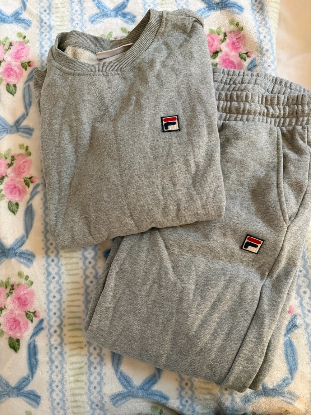 FILA Light Gray Crewneck Sweatshirt with Logo Tag